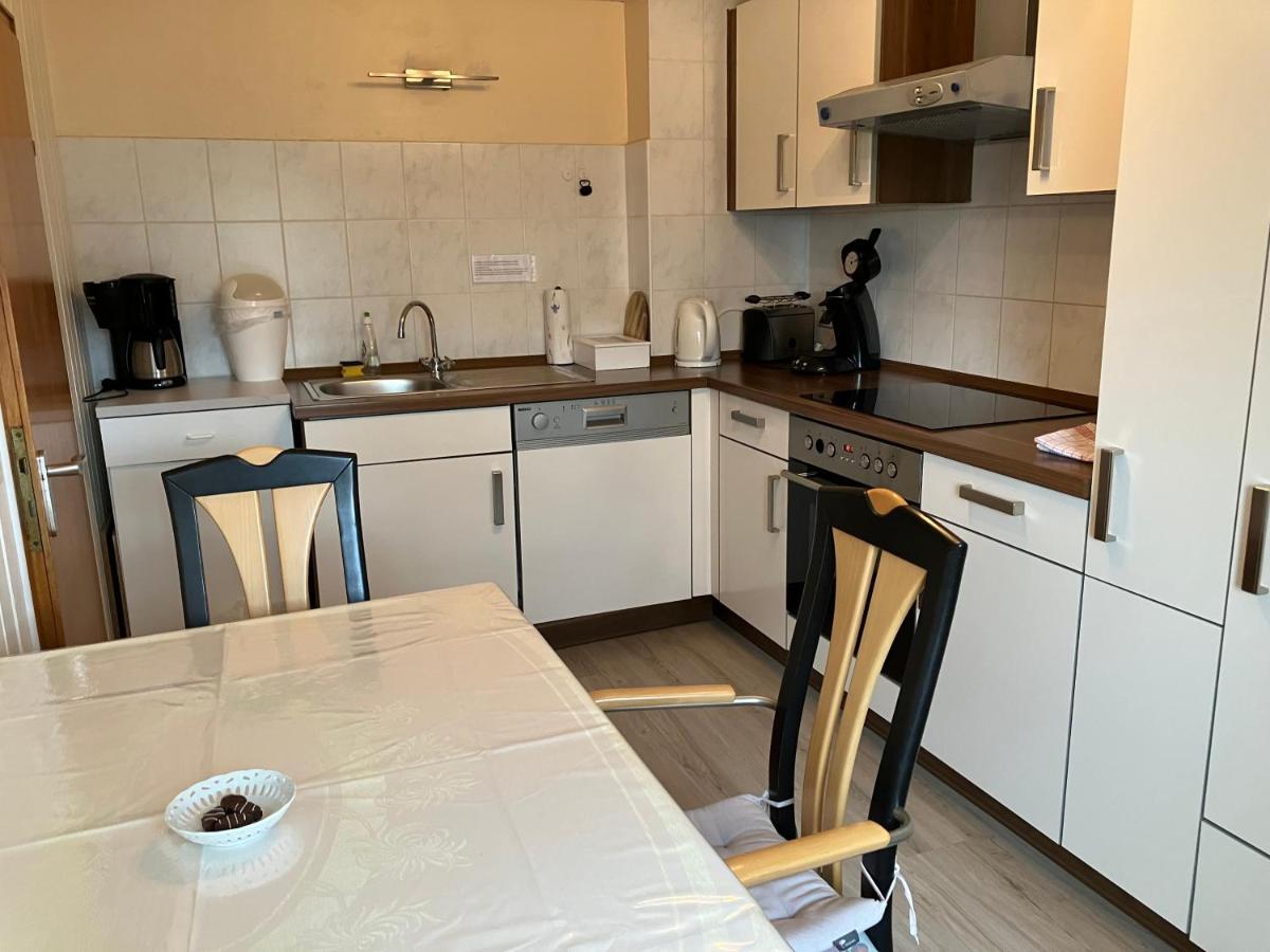 Ferienwohnung Im Gruenen Mit Balkon Herdecke Bagian luar foto